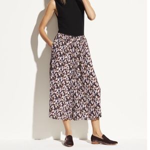 VINCE Painted Floral Pleated Culottes